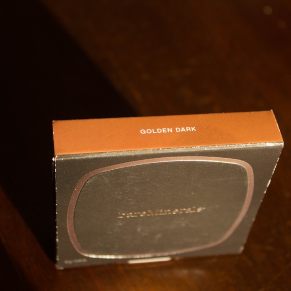 Golden Dark Ready Foundation - Picture 3 of 3